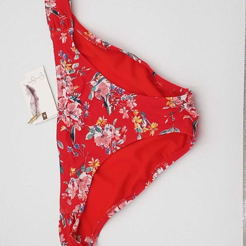 Jessica Simpson Chantilly Lace Floral Side Shirred Hipster Bottoms Red - Picture 3 of 9